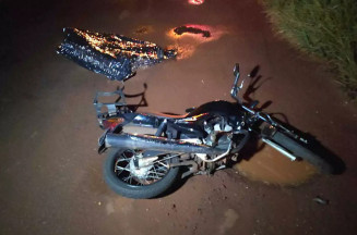 Amiga atropelou e matou homem que caiu da moto após bater em buraco