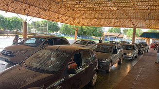 Drive-thru no Jorjão acontece neste sábado (10) para idosos com 62 anos ou mais