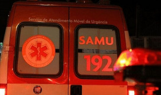 Motorista embriagado, atravessa rotatória e mata andarilho que estava dormindo em Dourados