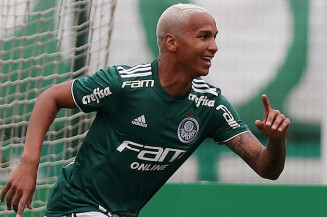 Deyverson se despede do Alavés e Palmeiras estuda reintegrá-lo ao elenco