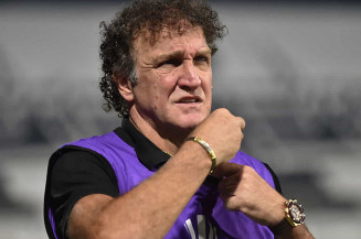 Cuca lamenta chances perdidas pelo Santos contra o Grêmio