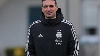 Técnico da Argentina prevê bom jogo na decisão contra o Brasil: 'Para desfrutar'
