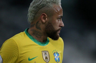 Chris Flores cobra posicionamento de Neymar sobre DJ Ivis: "Queremos te ouvir"