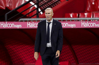 Zidane joga favoritismo ao Atlético de Madrid antes de clássico pelo Espanhol