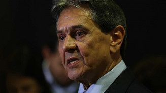 STF determina prisão de ex-deputado Roberto Jefferson