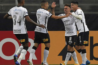 Corinthians quer usar retrospecto favorável para embalar no Brasileiro