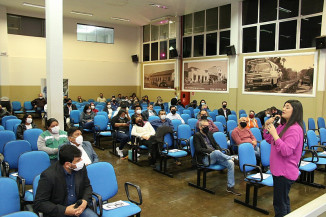 Na Câmara, deputada Rose Modesto debate ações de enfrentamento à violência contra a mulher