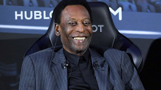 Após quase um mês internado em São Paulo, Pelé receberá alta nesta quinta-feira