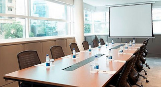 Há males que vem para o bem...