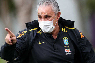 Sem pressão da classificação, Tite vai trabalhar na solidez da seleção brasileira