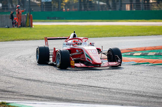 Piloto brasileiro perde vaga na F-3 para irmão de Leclerc e gera mobilização